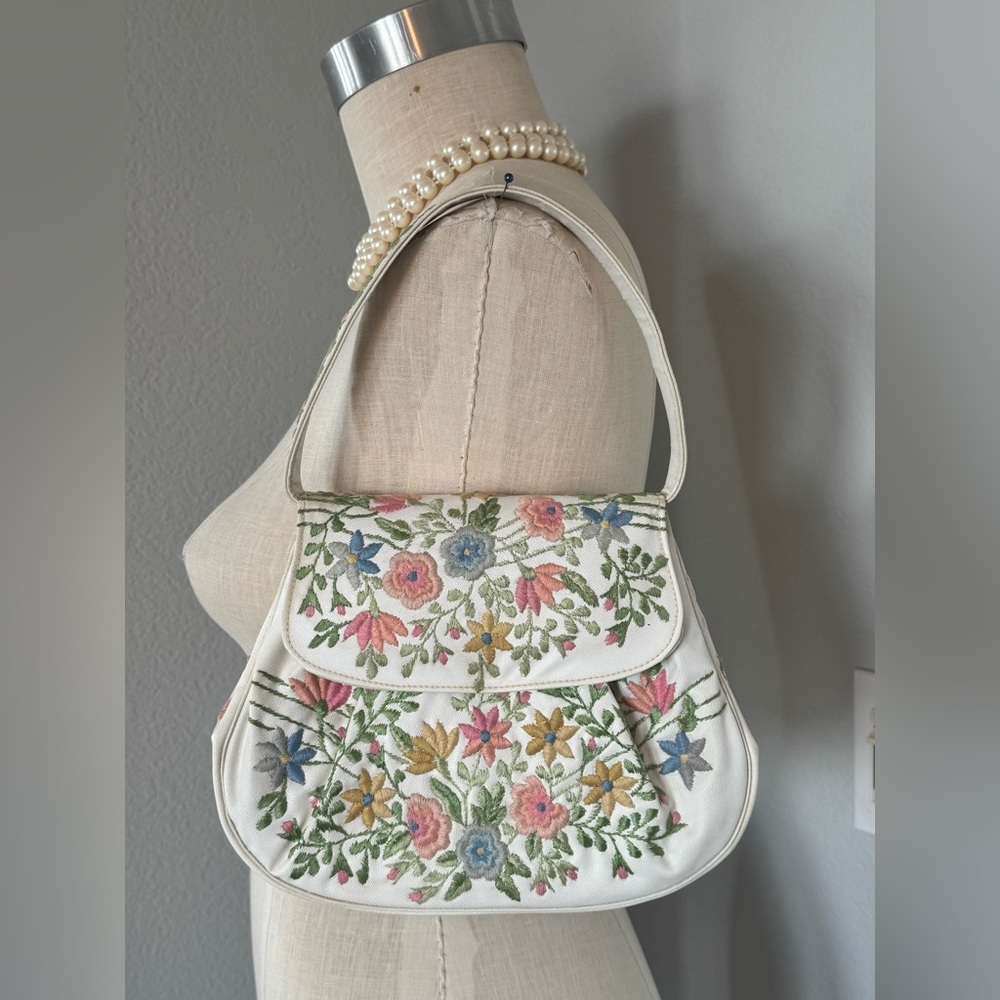 1960s Embroidered Handbag Marketa Rio De Janeiro Style